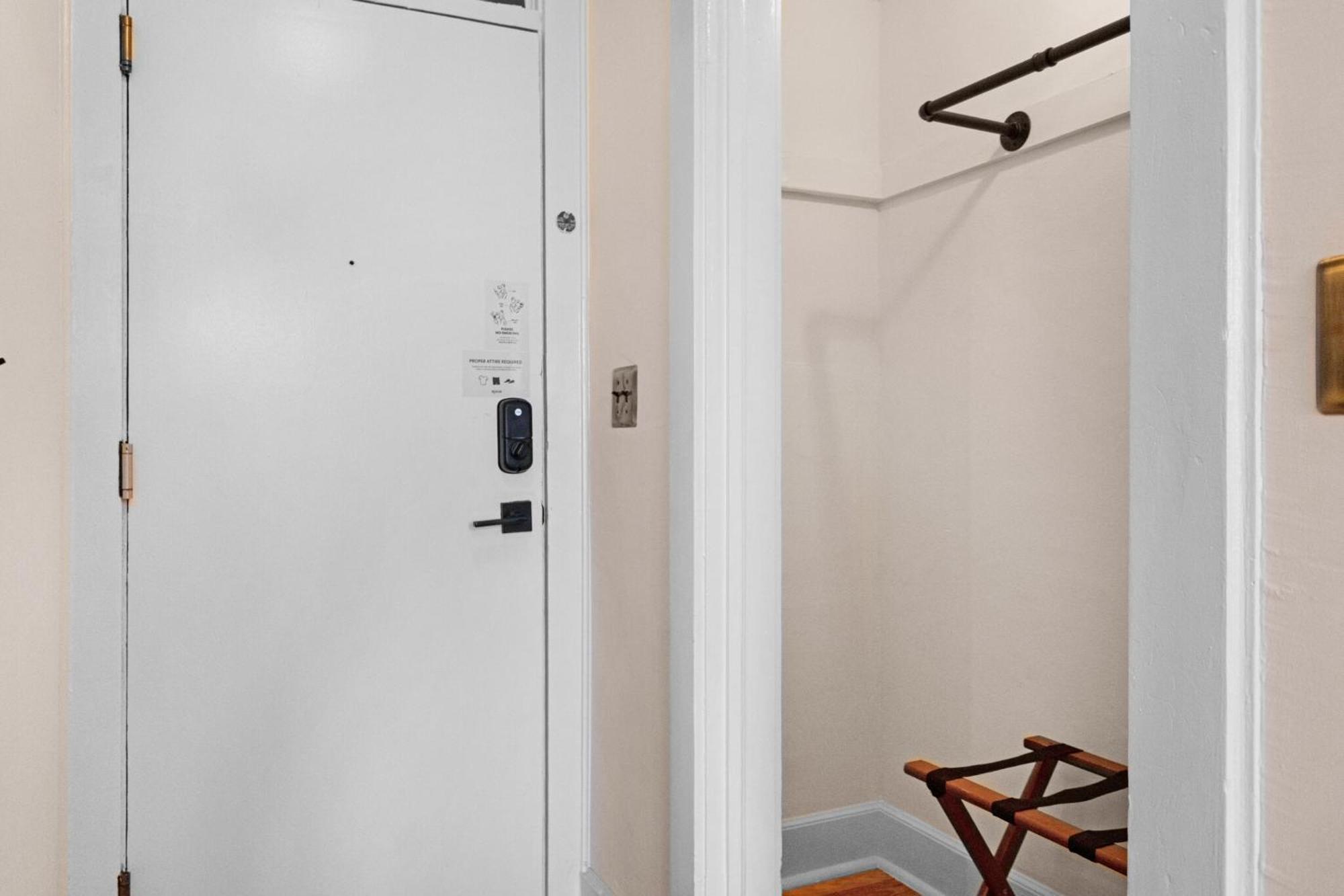 Roami At Tower Hotel - Calle Ocho 마이애미 객실 사진